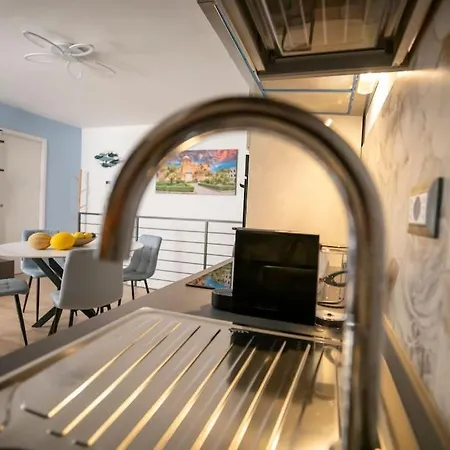 D'annunzio بيت للعطل *